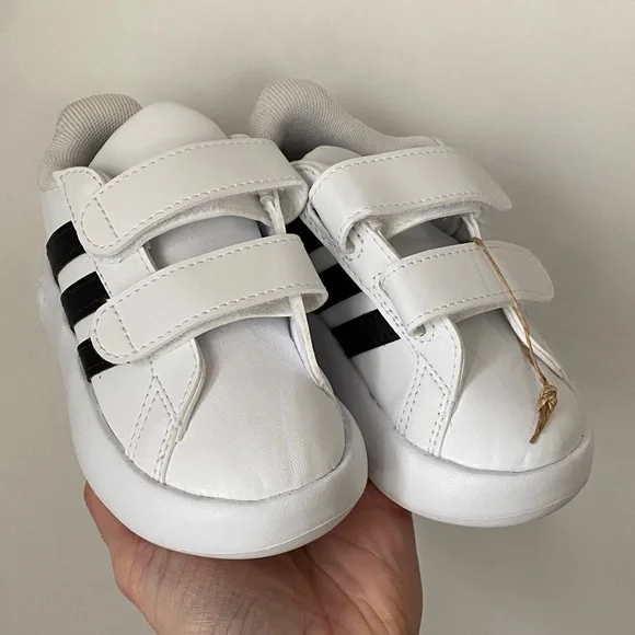 Adidas Toddler Grand Court 2.0 Sneaker - Picture 3 of 10